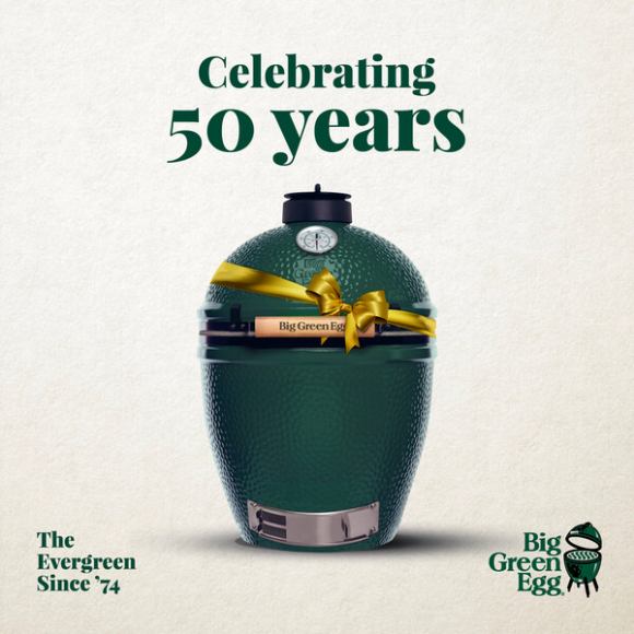 Big Green Egg Medium - 50 Jahre BGE - Jubiläums Angebot mit Handler